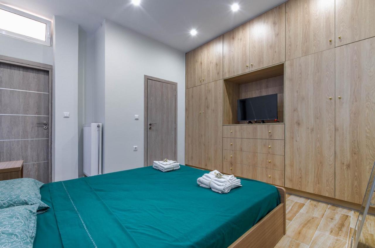 Renovated 2Bd House Close To Pireus Port Extérieur photo