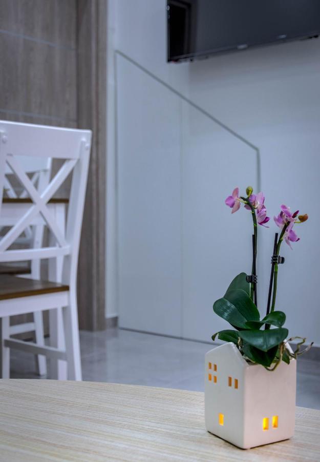 Renovated 2Bd House Close To Pireus Port Extérieur photo