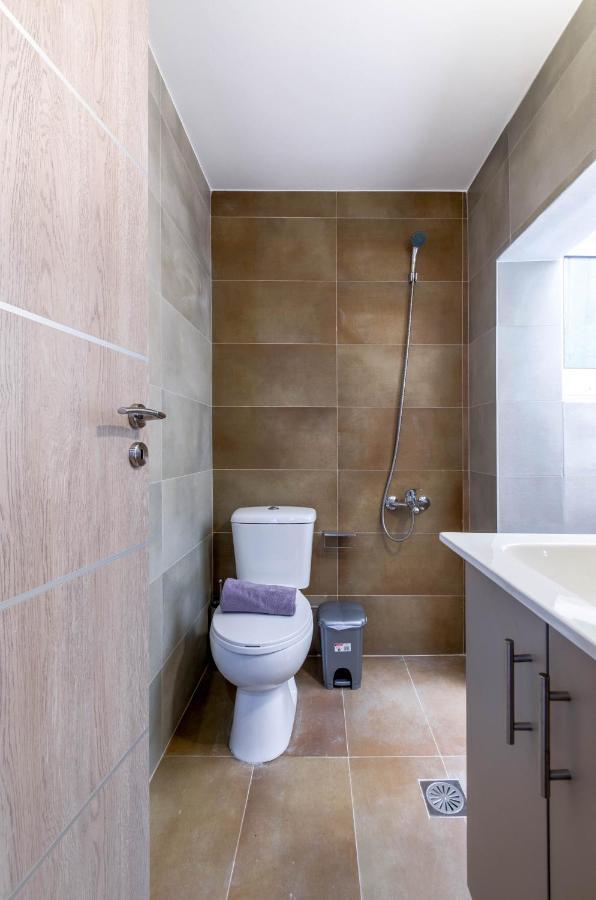 Renovated 2Bd House Close To Pireus Port Extérieur photo