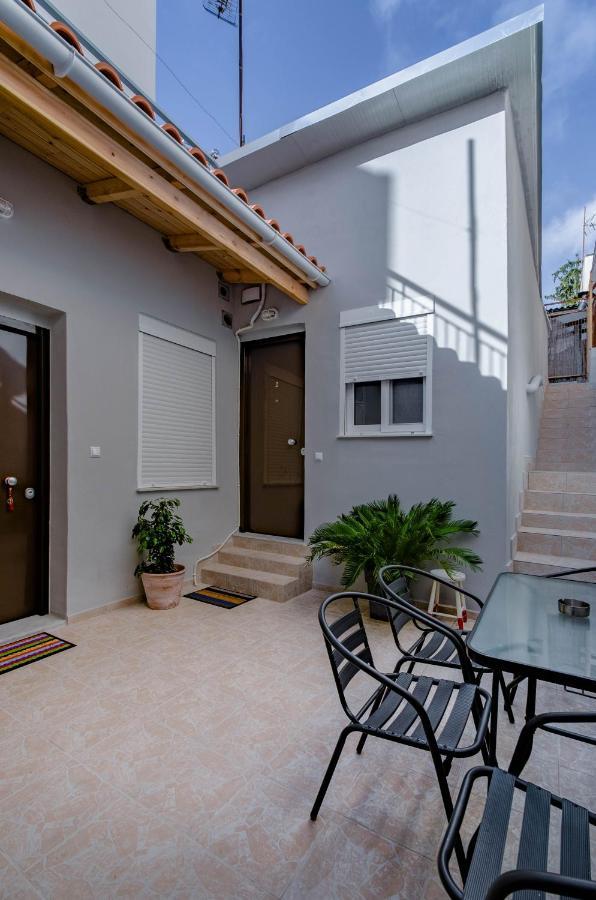 Renovated 2Bd House Close To Pireus Port Extérieur photo